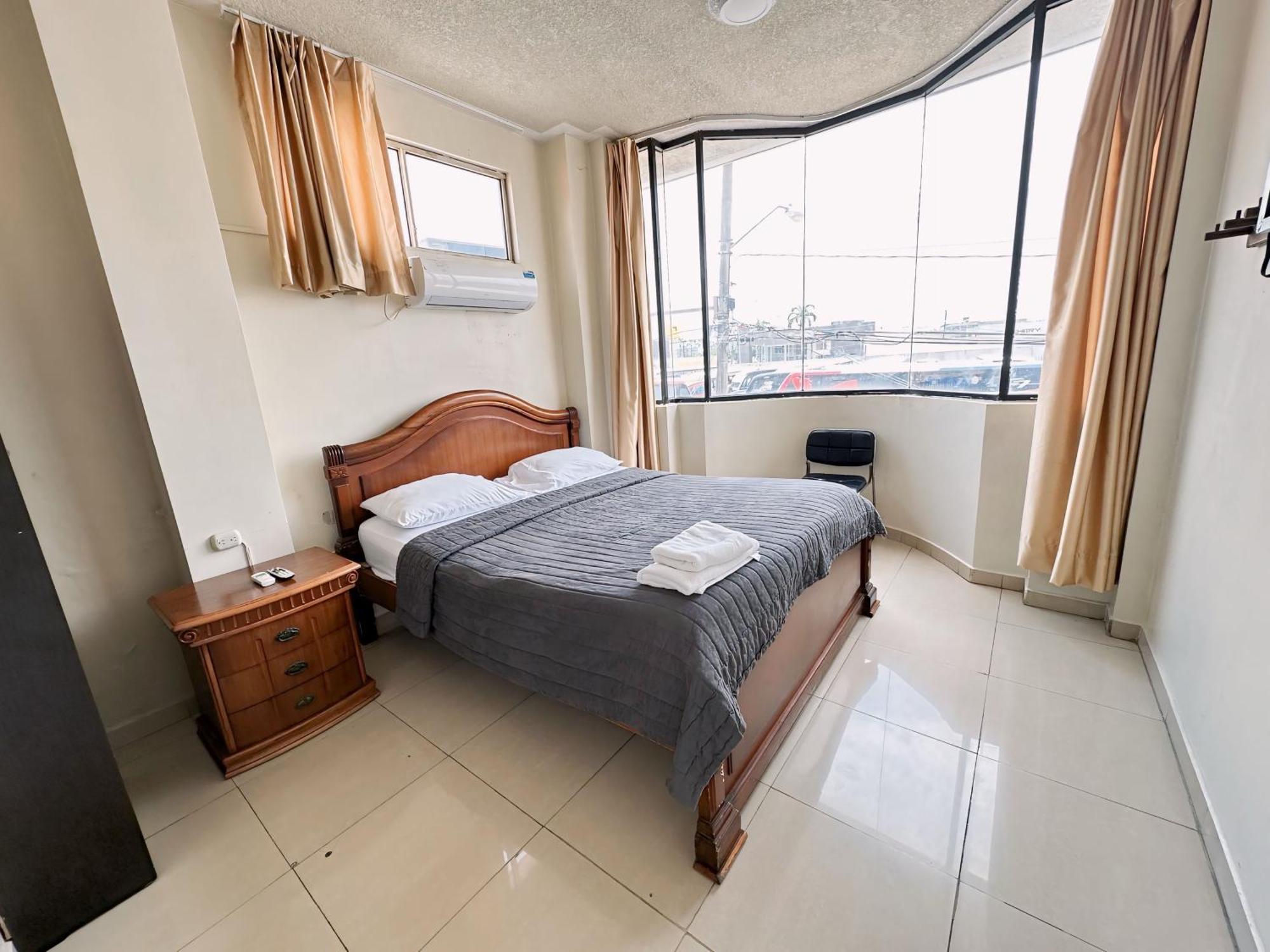 Hostal Posada Del Sol Guayaquil Exterior foto